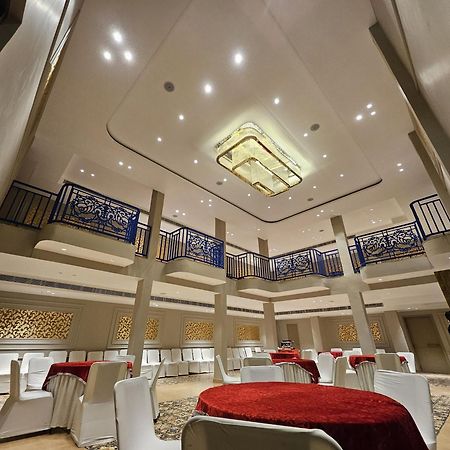 Virasat Villa & Banquet Hall กานปูร์ ภายนอก รูปภาพ