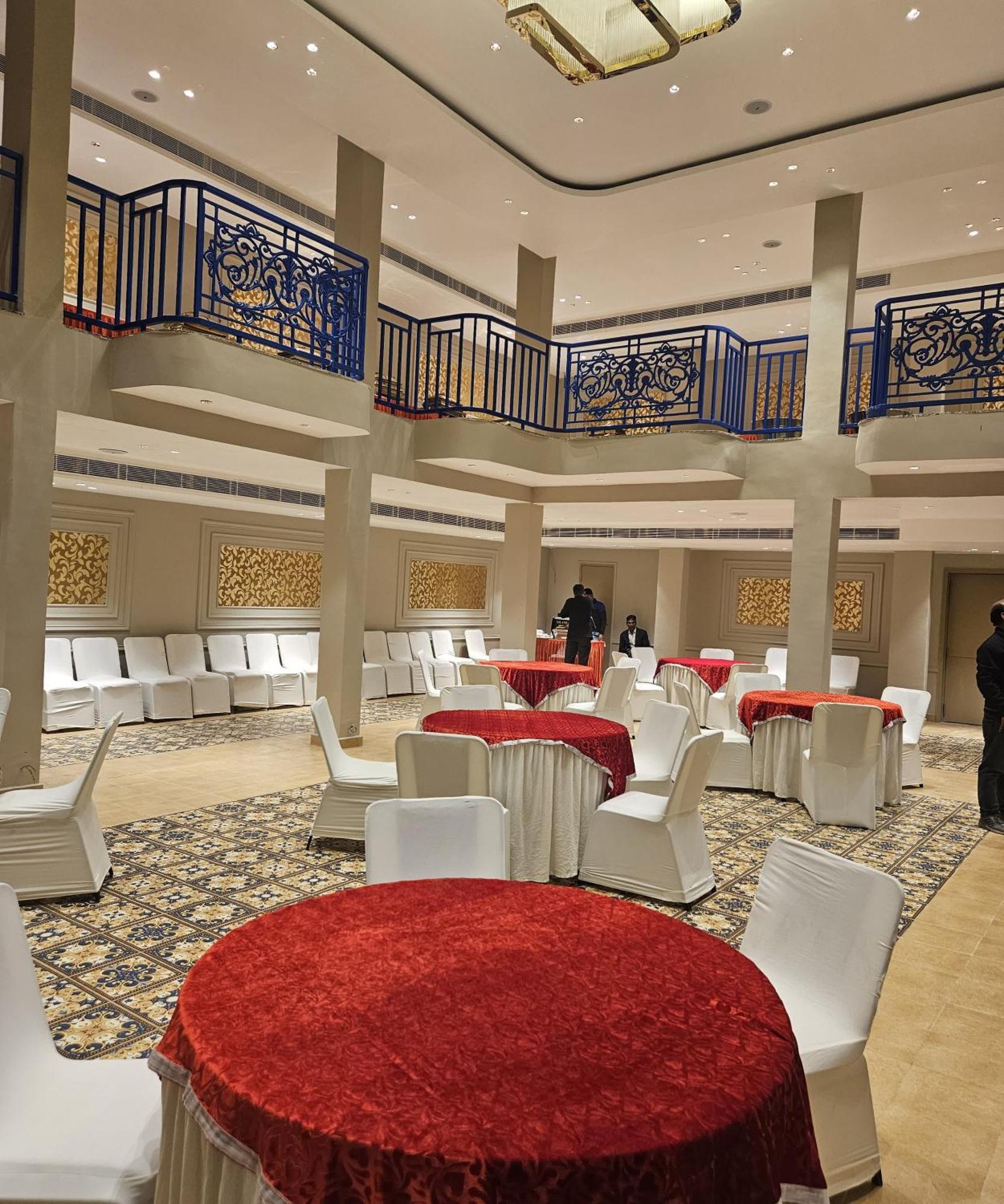 Virasat Villa & Banquet Hall กานปูร์ ภายนอก รูปภาพ
